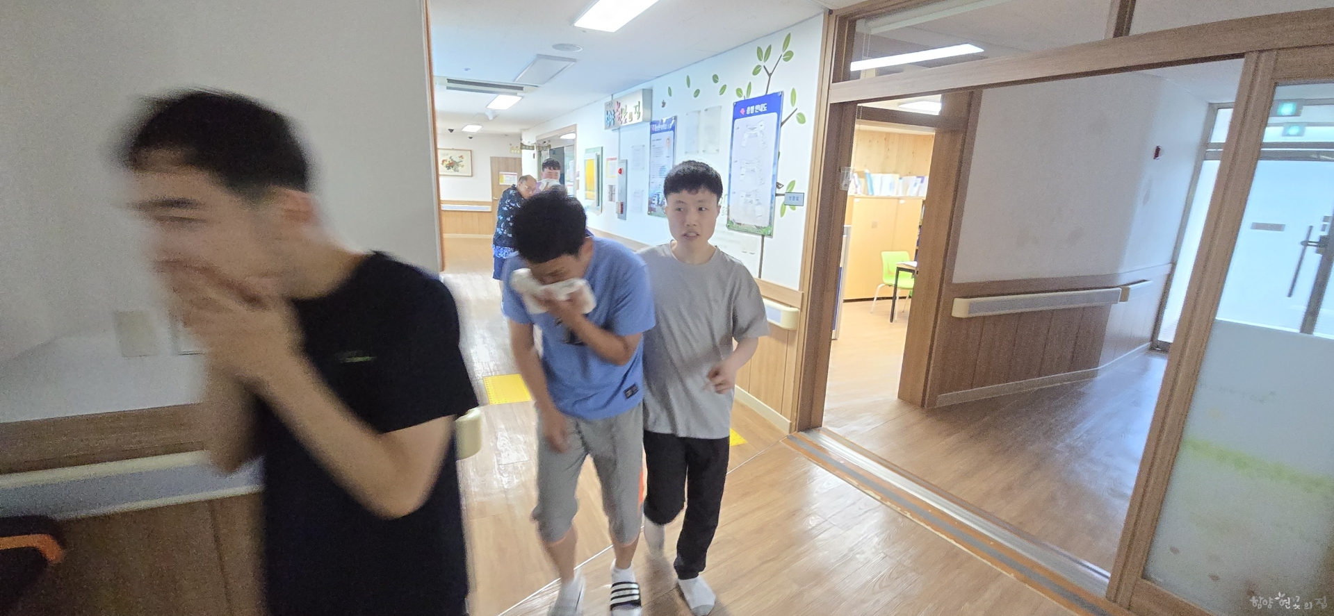 KakaoTalk_20250822_173614414_09.jpg