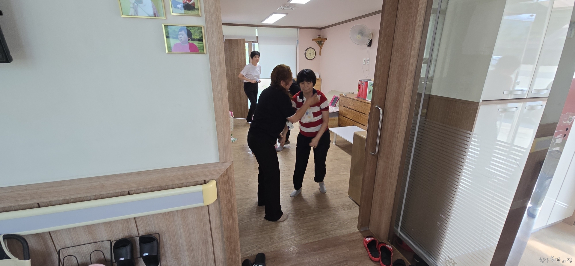 KakaoTalk_20250822_173614414_20.jpg