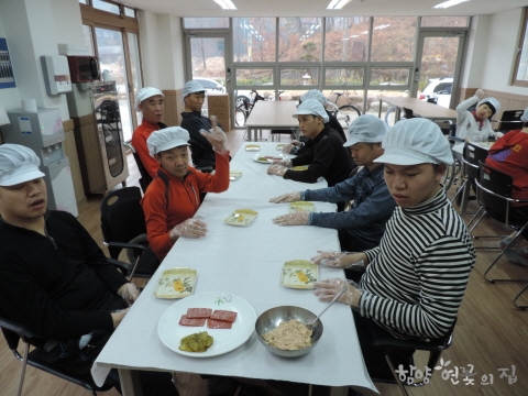 DSCN8825.JPG