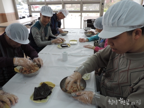 DSCN9825.JPG