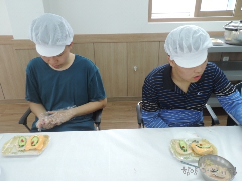 DSCN7988.JPG